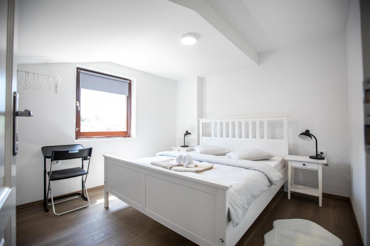 Apartmani Jancic Ogulin Eksteriør billede