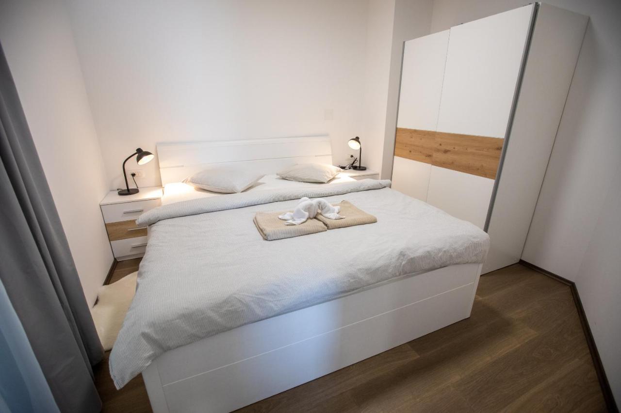 Apartmani Jancic Ogulin Eksteriør billede