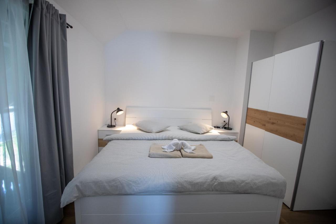 Apartmani Jancic Ogulin Eksteriør billede